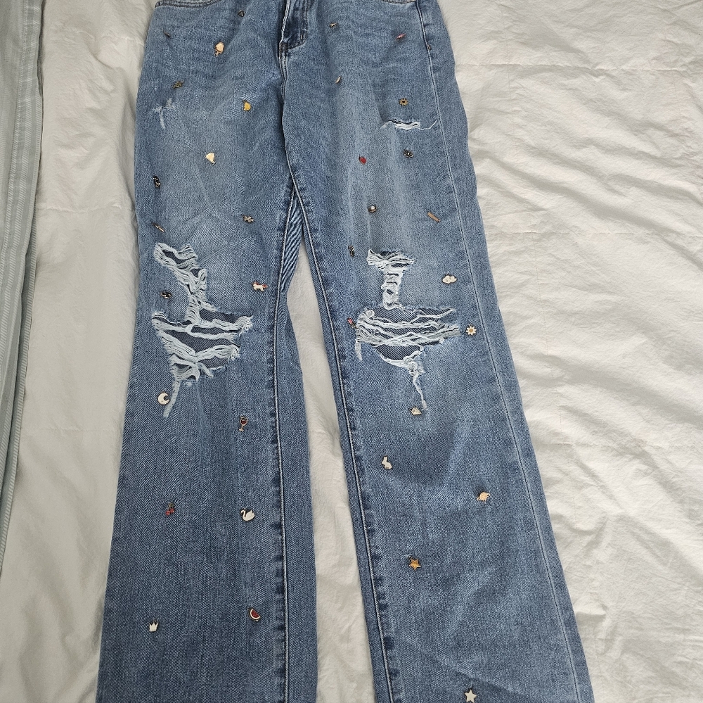 Embellished Blue Distressed Women Jeans Fashipn Nova